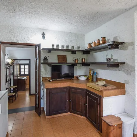 3 Bedroom Awesome In Casa vacanze *