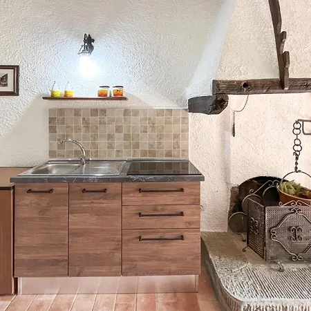 3 Bedroom Awesome In
