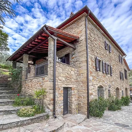 3 Bedroom Awesome In *